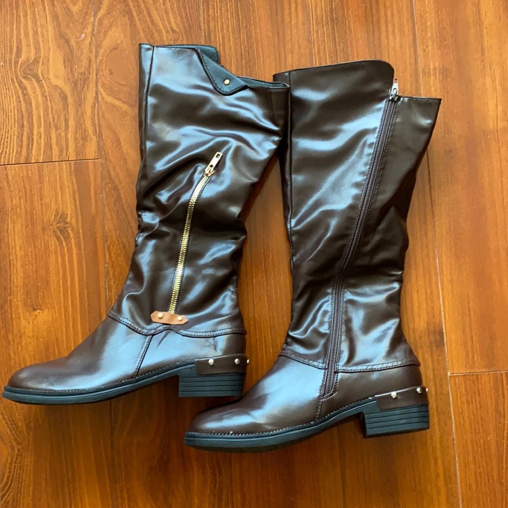 Size 7 women’s riding boots new Dark brown